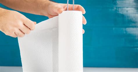 When Was Paper Towels Invented: A Journey Through Innovation and Hygiene